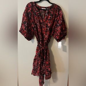 NWT Bubble sleeve Dress